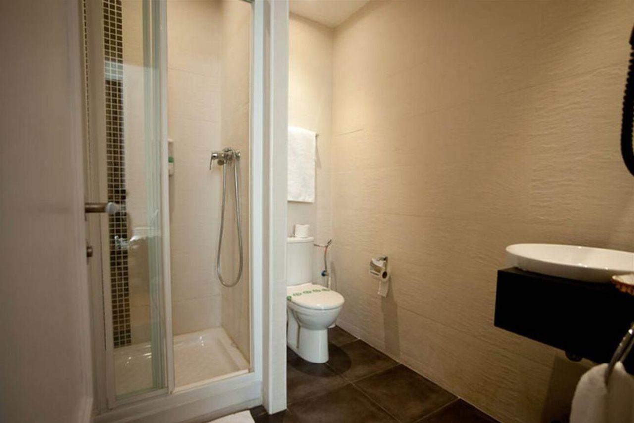 Hostal Bcn 46 Барселона Экстерьер фото